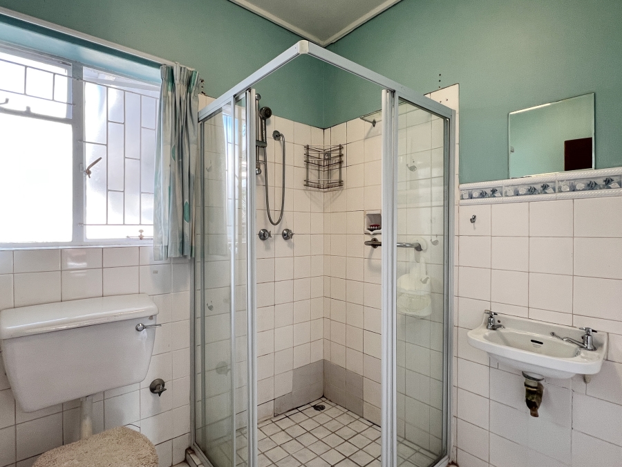 4 Bedroom Property for Sale in Kenridge Western Cape